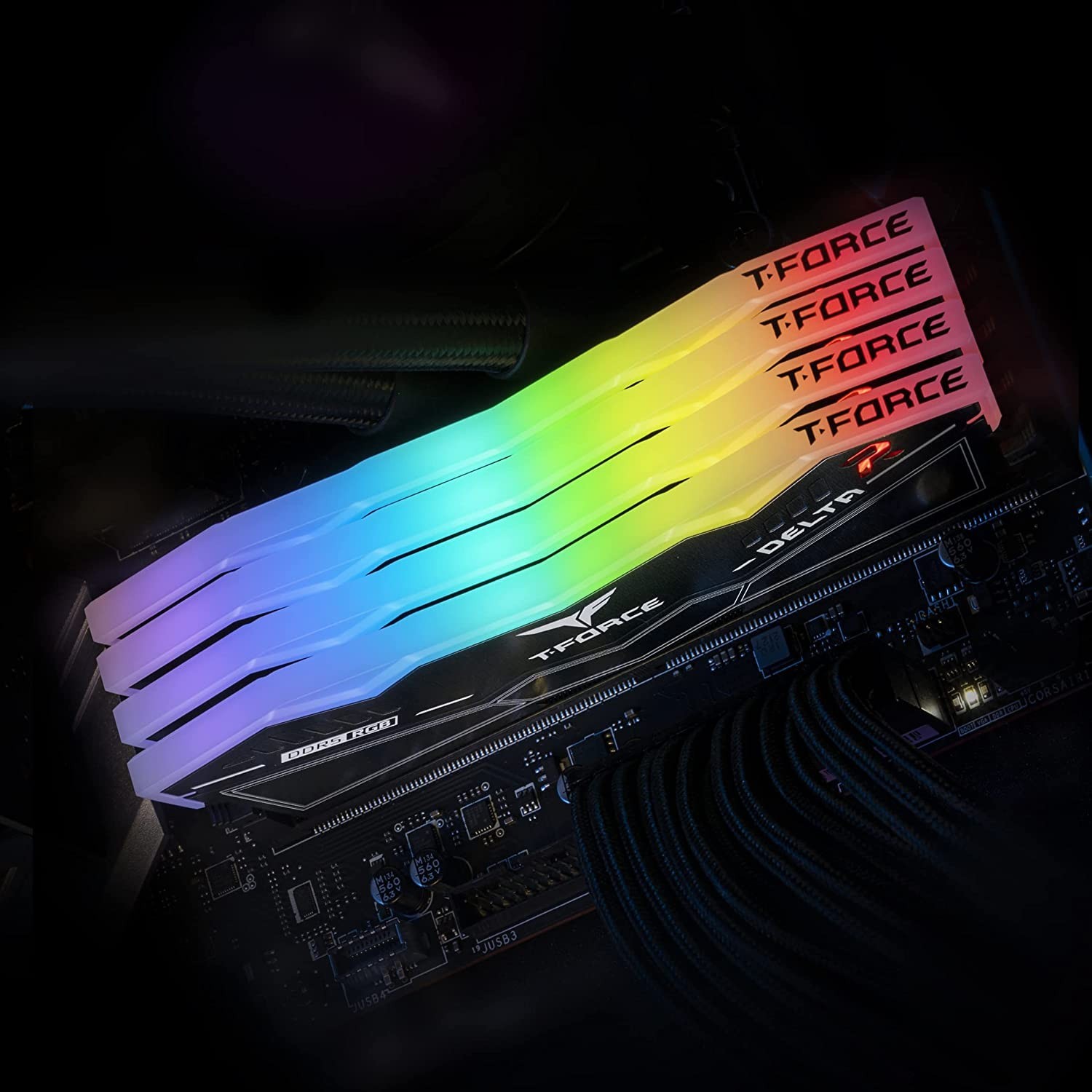 Kit TEAMGROUP T-Force Delta RGB DDR5 32GB (2x16GB) 6200MHz